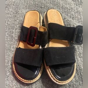 L’AMOUR DES PIEDS Black Double Strap Patent-Suede Leather DALBIR Sandals